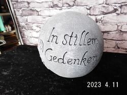 Deko-Kugel/"In stillem Gedenken"/grau/groß/neu (H1)