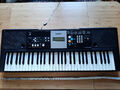Yamaha ® PSR E223 Keyboard mit  Netzteil und Tasche