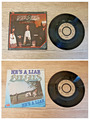 2 x Bee Gees - Living eyes -  He`s a liar - Single 7"- Vinyl - -