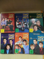 Two and a Half Men Saffel 1 - 6 (DVD Serie)  in gutem/sehr gutem Zustand FSK 12