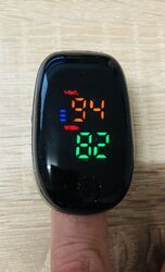 Pulsoximeter Finger Sauerstoff Puls SpO2 Messgerät Oximeter SpO-2 Pulsoxymeter