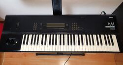 M1 KORG Music Workstation Synthesizer super 80er Vintage Keyboard incl. Zubehör