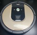 iRobot Roomba 976 40 W 0.6 l Roboterstaubsauger - Braun