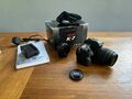 PENTAX K7 APS-C digitale Spiegelreflexkamera + 18-55 WR Zoom + 50 mm SMC-A Objektiv