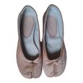 Maison Margiela Tabi Ballett flache Schuhe Satin EU Gr. 35