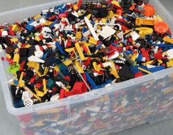 + 1 kg  LEGO ca.700 Teile LEGO Kiloware Platten Räder Sonderteile Steine + Viele weitere LEGO Artikel bei uns im Ebay Shop 