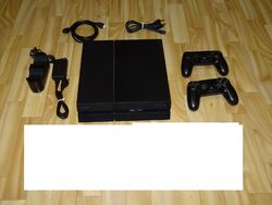 Sony Playstation 4 Konsole 500 GB Schwarz + 2x Controller + 4x Spiele