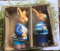 Osterhase Konvolut Pappmache Osterhasenpärchen Originalkarton blau bunt