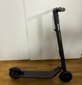 Titel: Dunkelgrauer Ninebot ES2 E-Scooter von Segway - Gebraucht, sehr gut