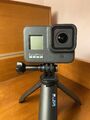 GoPro HERO8 Black Action Camera + Accessori