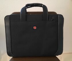 Wenger Swissgear, schwarze Laptop Tasche, Business Bag, Uni, Schule, Bordgepäck