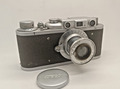 Sehr alte, überholte Kamera Fed 1(b) von 1936, ähnl. Leica II Zorki,