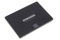 Samsung 860 EVO 500 GB 2,5" SATA SSD // MZ-76E500