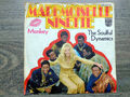 Vinyl 7" Single THE SOULFUL DYNAMICS / Mademoiselle Ninette / Monkey