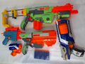 Nerf Gun Konvolut X7 Stück 5 x Pistole 2 x Zubehör Vortex und Vigilon enthalten