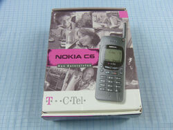 Original Nokia C6 Schwarz! Ohne Simlock! NEU & OVP! Unbenutzt! Batterie schwach!