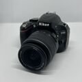 Top: Nikon D5100 16.2MP DSLR Kamera Kit mit 2 Objektiven