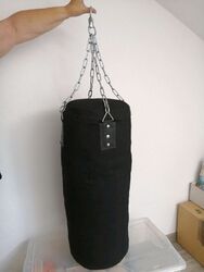 Boxsack Sandsack schwarz ungefüllt mit 4 facher Stahlkettenaufhängung  neuwertig