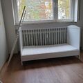 Baby-/Kinderbett IKEA SMÅGÖRA 70x140, ggf. mit Matratze