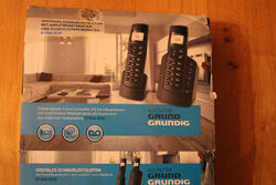 Digitales Schnurlostelefon mit Anrufbeantworter und zusätzlichem Mobilteil D150A