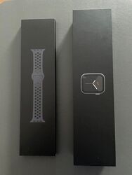 Apple Watch Series 5 Nike 44mm Space Grau Aluminiumgehäuse mit Anthrazit/Schwarz