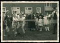 Kinderfest in Hamburg - Tauziehen Wettkampf auf dem Rasen - 1960er - Foto 13x9cm