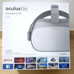 Oculus Go 32GB VR w/Controller, Glasses Spacer, Manual
