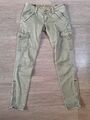 Rock Revival Ruth Skinny Jeans Sandfarben Gr. 26 W26 L30 Cargohose Strasssteine