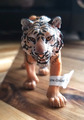 Schleich Tiger Figur stehend mit offenem Maul 11cm ca. 1:20