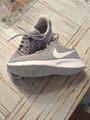 Nike Sportswear Tanjun J Sneaker Gr.42 Gebraucht wie NEU