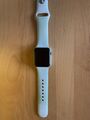 Apple Watch Series 3 38mm Silber Aluminium Gehäuse Weiß Sport Armband...
