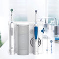 Oral-B PRO 1 Oral Health Center + OxyJet Elektrozahnbürste/​Munddusche weiß