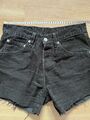 Levis Shorts, Cord, Abgeschnitten, Levis 551, Gr 29, Schwarz