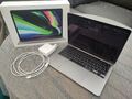 Apple MacBook Pro 13 Zoll (256GB SSD, M1, 8GB) Laptop - Space Grau - MYD82D/A...