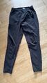 Jogginghose Grau Atmungsaktiv Gr. M H&M Herren Sporthose