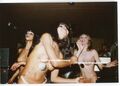 D4408 Foto 60er Jahre Nackte hübsche Frau Frauen Hippie Musik Band Woodstock Akt