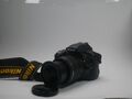 Nikon D D3300 Digitalkamera - Schwarz (AF-P DX 18-55mm / 3.5-5.6 VR Kit)