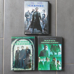 Matrix, Matrix Reloaded, Matrix Revolutions DVDs, sehr guter Zustand