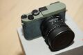 Leica Q2 "Reporter" 47,3MP Kompakte Digitalkamera - Dunkelgrün