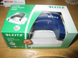 LEITZ - kleiner Bürolocher - 5038 - blau - 