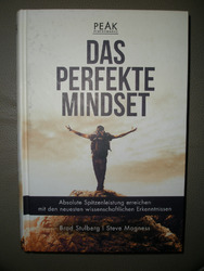 Das perfekte Mindset_von Brad Stulberg und Steve Magness aus dem FbF Verlag