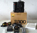 Nikon D300 Body mit Batteriegriff BP-D10