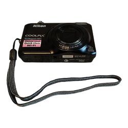 Nikon Coolpix S6500 Digitalkamera, 12fach optischer Zoom/ Geht Nicht An