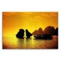 Sinus Art Leinwandbild 120x80cm Wandbild Vietnam Halong Bay Felsen Segelboot Abendlicht