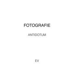 Fotografie Antidotum - Ein Gegengift zu unmenschlichen Zeiten - Timm Stütz, Kartoniert (TB)